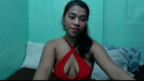 Snapshot of lynskaye2005 chatting on July 14, 10:48 pm Lyn online show from July 14, 10:48 pm