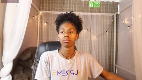 Lynx and Sun  online show from December 1, 8:14 pm