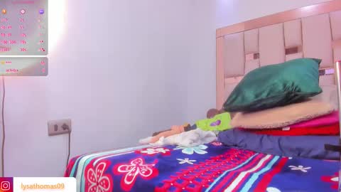 lysa_thomas9 online show from February 3, 6:40 am