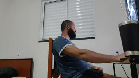 Snapshot of m0ren01995 chatting on July 18, 5:50 pm m0ren01995 online show from July 18, 5:50 pm