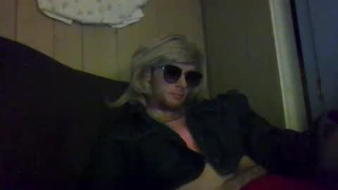 Snapshot of m19261 chatting on March 19, 10:30 am Even online show from March 19, 10:30 am