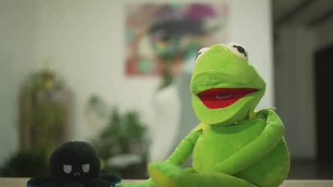 M1A  Dddy online show from April 8, 7:14 pm