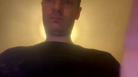 m1k4ey938849 online show from April 2, 9:01 pm