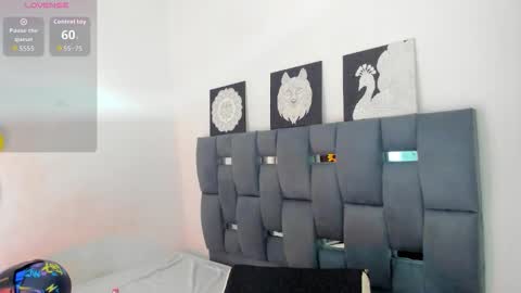 Mila online show from February 14, 3:31 pm