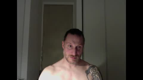 m4rduk online show from February 19, 8:27 pm