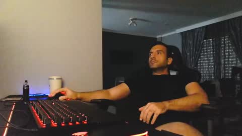 Snapshot of m4st3r_0f_d0m1n4nc3 chatting on December 9, 10:32 am ready to cum online show from December 9, 10:32 am