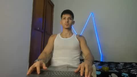 Snapshot of maaster420 chatting on February 1, 10:08 pm itgram pezlo josue online show from February 1, 10:08 pm