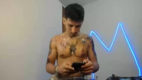 Snapshot of maaster420 chatting on February 9, 9:41 pm itgram pezlo josue online show from February 9, 9:41 pm