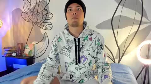 Snapshot of maax_taylor01 chatting on September 10, 11:32 am online show from September 10, 11:32 am