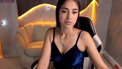 Snapshot of mabell_tx chatting on May 7, 2:39 am Mabell online show from May 7, 2:39 am