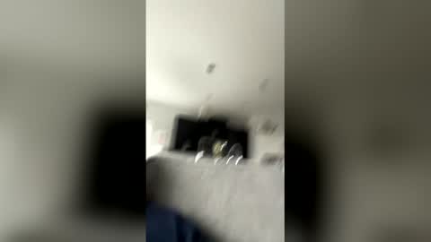 Snapshot of mac19861 chatting on April 12, 11:32 pm mac19861 online show from April 12, 11:32 pm