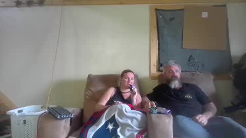 macabrediamomd online show from February 2, 5:55 pm