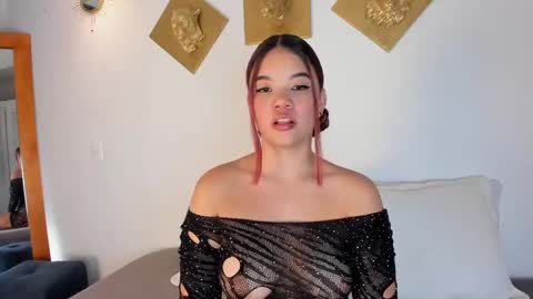 Macarena  online show from October 9, 8:40 pm