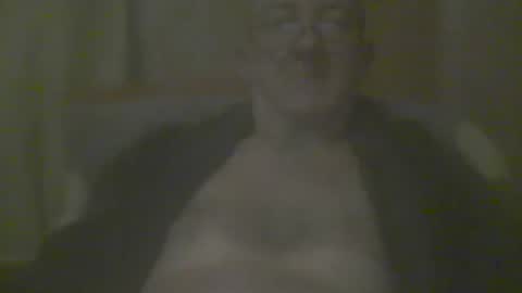 Snapshot of macbewdekan25 chatting on May 8, 11:04 am macbewdekan25 online show from May 8, 11:04 am
