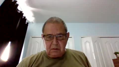 machet1 online show from June 21, 1:24 pm