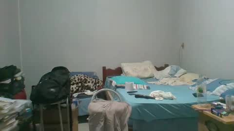 MACHOLIVRE online show from December 17, 8:23 am