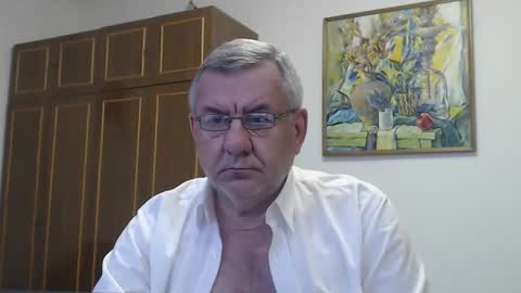 Macho online show from March 29, 4:07 pm