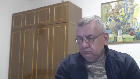 Macho online show from April 16, 6:30 pm