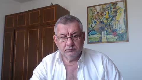 Macho online show from May 24, 1:05 pm