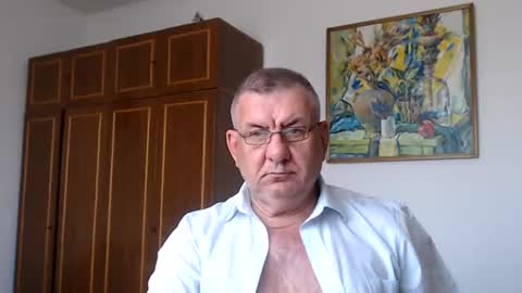Snapshot of machomale3 chatting on June 19, 3:16 pm Macho online show from June 19, 3:16 pm