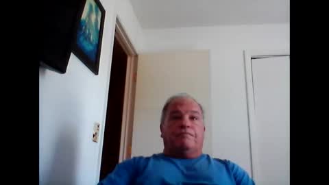 mackdocc001 online show from January 17, 7:05 pm