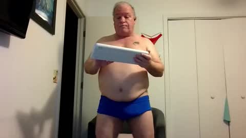 mackdocc001 online show from November 20, 3:45 pm