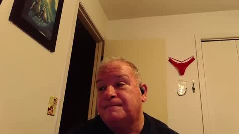 mackdocc001 online show from December 5, 6:15 pm