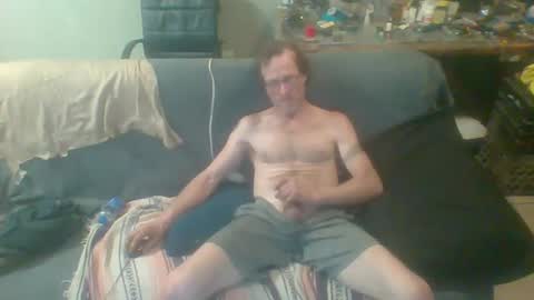 Snapshot of mackdog1369 chatting on February 3, 5:03 pm mackdog1369 online show from February 3, 5:03 pm