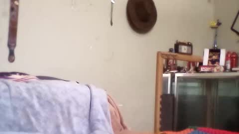 Snapshot of mackdog1369 chatting on October 28, 4:09 pm mackdog1369 online show from October 28, 4:09 pm