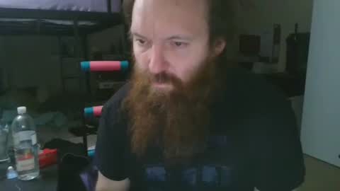 Snapshot of mackhere4u chatting on October 24, 2:41 am mackhere4u online show from October 24, 2:41 am