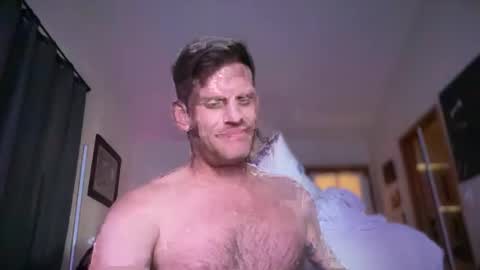 MackinCaliAllDay online show from October 27, 10:14 pm