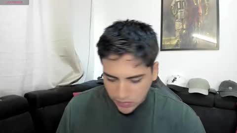 max online show from October 25, 12:23 pm