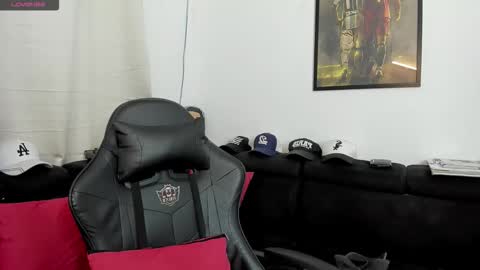 max online show from February 21, 11:55 am