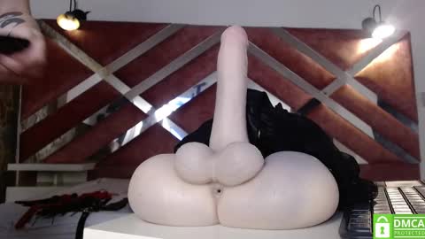 madame ibby online show from February 18, 12:56 pm