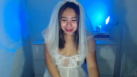 Ivy online show from July 8, 7:02 am