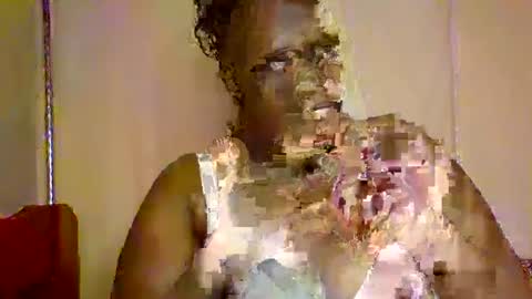 madame_pleasure40 online show from July 3, 4:19 am