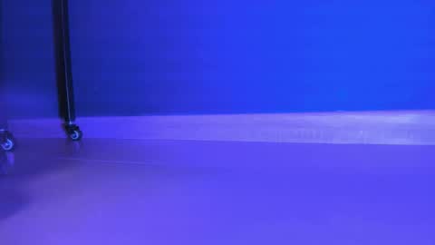 Madame online show from February 19, 9:11 pm