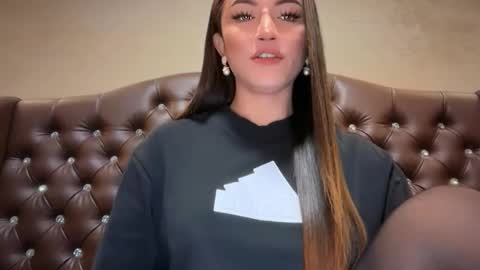 Alison Kloss online show from February 24, 1:58 am