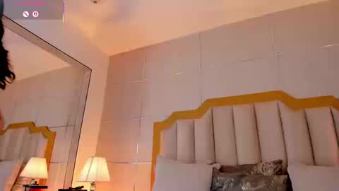    online show from March 11, 9:32 pm