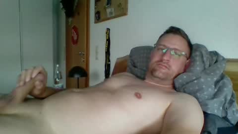 Snapshot of maddin8891 chatting on October 26, 2:34 pm Maddin online show from October 26, 2:34 pm