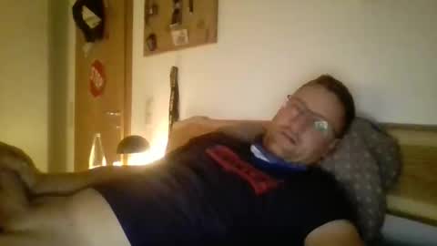 Snapshot of maddin8891 chatting on November 1, 7:49 pm Maddin online show from November 1, 7:49 pm