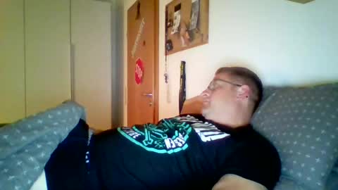 Snapshot of maddin8891 chatting on June 15, 8:22 pm Maddin online show from June 15, 8:22 pm