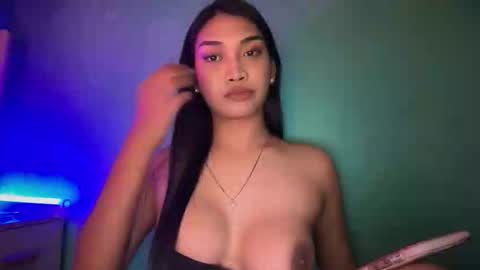 maddison_jade online show from February 19, 1:18 pm