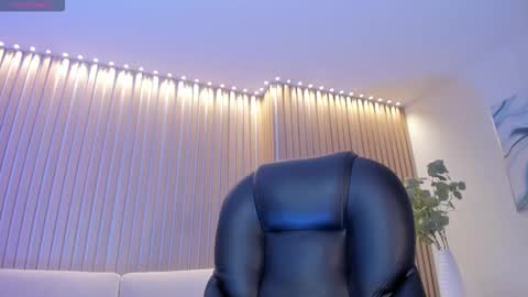 Maddison online show from December 23, 5:16 am