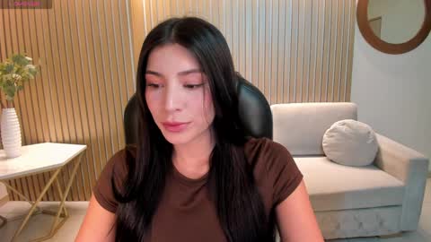 Snapshot of maddisontaylor chatting on April 3, 7:12 pm Maddison online show from April 3, 7:12 pm