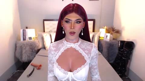 M A D D Y online show from December 20, 11:26 pm