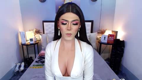 M A D D Y online show from September 20, 2:34 am