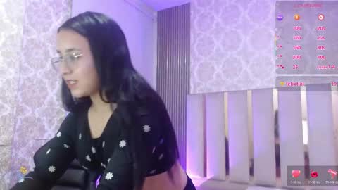 Snapshot of maddisson_tay chatting on April 24, 11:45 am maddisson_tay online show from April 24, 11:45 am