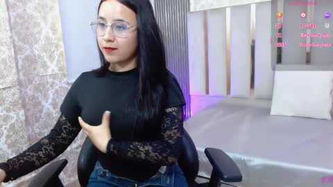 Snapshot of maddisson_tay chatting on May 9, 11:59 am maddisson_tay online show from May 9, 11:59 am