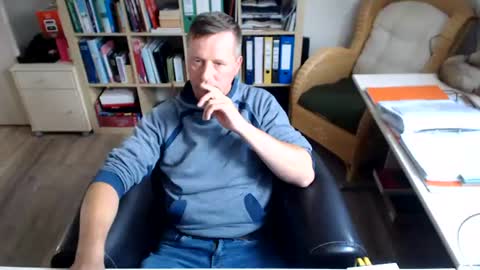 Snapshot of maddmax8 chatting on July 19, 2:21 pm Mad4You online show from July 19, 2:21 pm